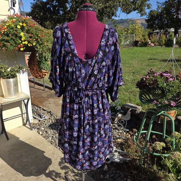 Jessica Simpson Dresses & Skirts - Jessica Simpson Nursing Purple Floral Dress. IICP